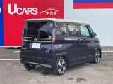 【障害物センサー】細い道を通ったときや駐車するとき等、障害物に当たりそうになると警告音が鳴ったり、自動でブレーキをかけてくれます。安心ですね!