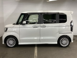 低床フラットフロアで乗り降りラクラク。
