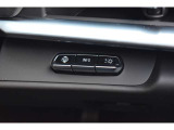 ショールームでは、認定中古車に加え、最新のニューモデルも各種取り揃えております。見学や試乗はもちろん、専門スタッフによるアドバイスなど、様々なサービスを通して、「アメ車のある生活」をご体感いただけます