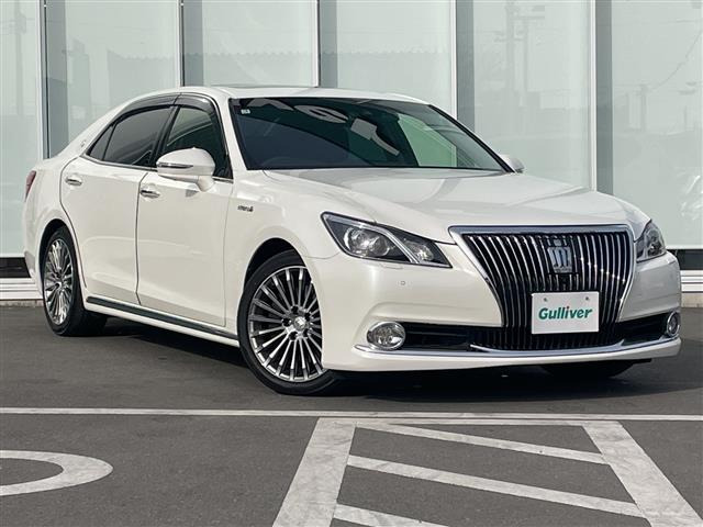 クラウンマジェスタ 3.5 Fバージョン 本革シート サンルーフ