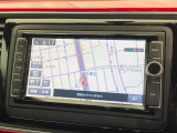 ●純正ナビ:一体感のあるナビは、高級感ある車内を演出してくれます。Bluetooth再生などオーディオ機能も充実しておりますので、運転もより楽しめます♪