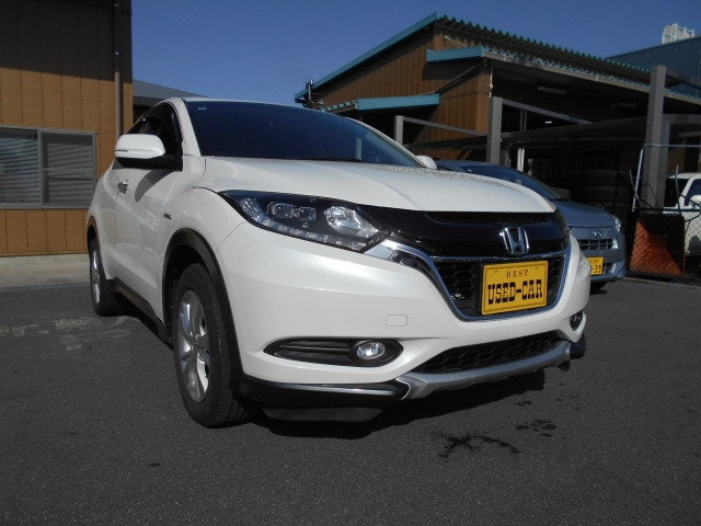 ヴェゼル1.5 ハイブリッド X ホンダセンシング 4WD