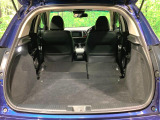 後席を格納すると、これだけの広さが!シーンに合わせたシートアレンジで、大きな荷物も積むことが出来ます♪