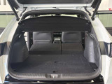 後列を収納すれば大型トランクに早変わり!段差も出来ず荷物の積み込みもラクラク♪