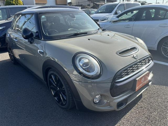 ミニクーパー S DCT禁煙車 純正ナビ バックカメラ