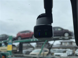 【 ドライブレコーダー 】運転中の記録を残します。事故などを起こした起こされた時の証拠を残します。