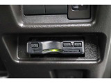 高速道路走行の料金所をノンストップで通過できるETCを装備!※ ETCカードのお申し込みも当社にお任せ下さい!