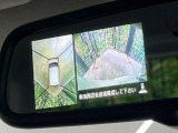 【アラウンドビューモニター】専用のカメラにより、上から見下ろしたような視点で360度クルマの周囲を確認することができます☆死角部分も確認しやすく、狭い場所での切り返しや駐車もスムーズに行えます。