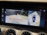 自動車保険に関しても、メルセデス・ベンツ専用のプログラムをご用意しております。飛び石や落下物などでのフロントガラスの修理が必要となった場合、最大で9万円分の補償を致します。