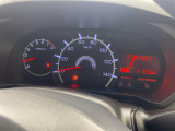 【スピードメーター】メーターがシンプルで見やすく運転しやすいですね!