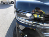 LEDヘッドライトです!暗くなった時に明るく照らしてくれるので安心して運転していただけます☆