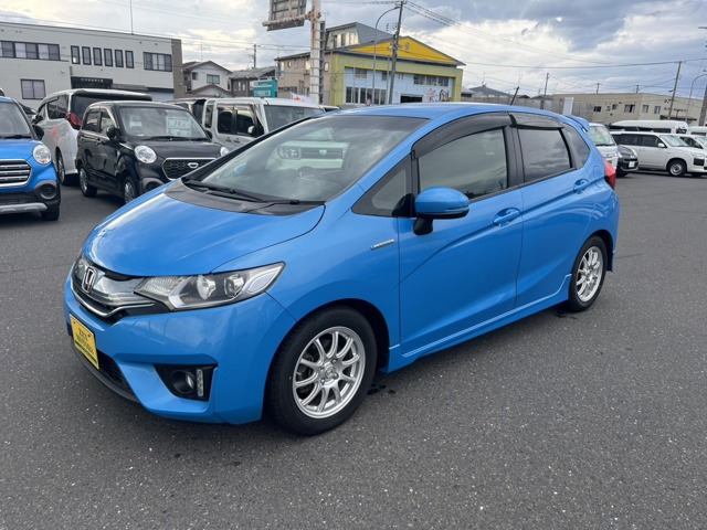 フィット1.5 ハイブリッド Sパッケージ 4WD
