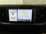 バックモニターを装備しています。車庫入れ時等に車両後方が確認出来るのでとても便利です。