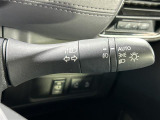 【オートライト(AUTO)】外の明るさをシステムが感知して、自動でヘッドライトが点灯します!ヘッドライトをつけ忘れを防ぐ便利機能です。
