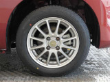 R7年式夏タイヤ165/65R14ダンロップ製です。