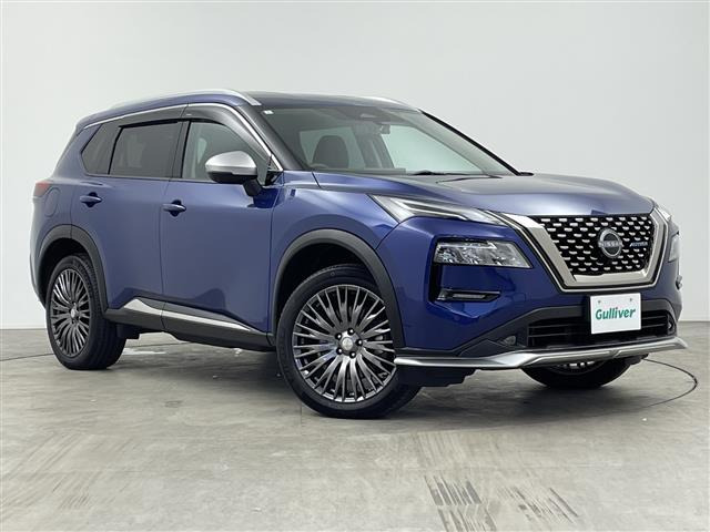 エクストレイル1.5 AUTECH e-4ORCE 4WD本革シート