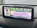 【360&deg;ビューモニター】専用のカメラにより、上から見下ろしたような視点で360度クルマの周囲を確認することができます☆死角部分も確認しやすく、狭い場所での切り返しや駐車もスムーズに行えます。