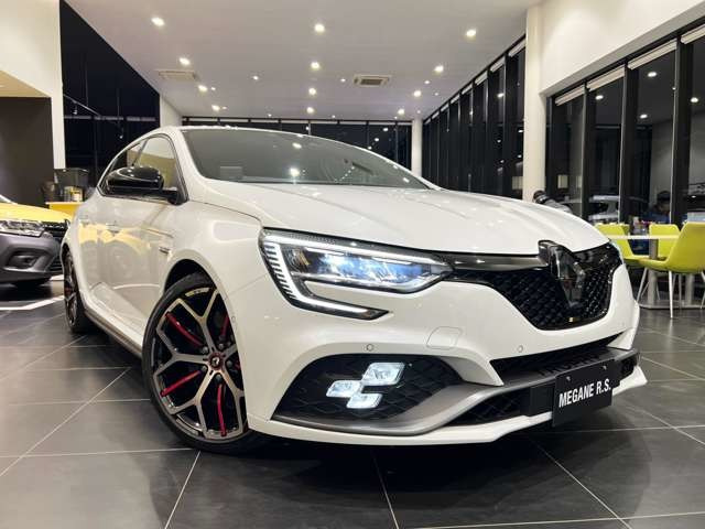 メガーヌスポール トロフィーMT