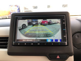 【バックカメラ】駐車時に安心のバックカメラが装備されています!