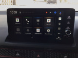 Honda CONNECTディスプレーに、Google アシスタント、Google マップ、Google Play を搭載!スマートフォンで使い慣れた機能を、クルマでもご利用いただけます♪
