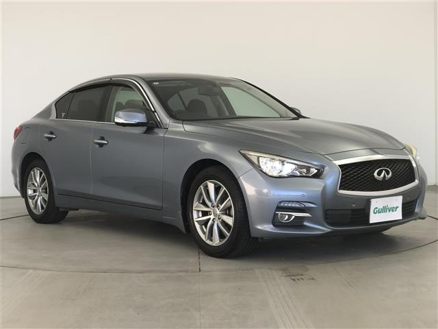 スカイライン2.0 200GT-t タイプP本革シート 修復歴無し