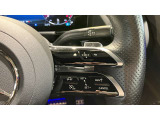 『メルセデス・ケア』が継承されるお車は、車両本体の保証にプラスして、エンジンオイルやワイパーブレード等の消耗部品に関しましても、交換時期に達している場合は無償交換させて頂きます。