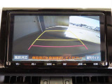 バックガイドモニターで、後方を確認しながら安心して駐車することができます。運転初心者も熟練者も必須の機能ですよ!