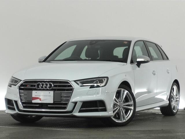 S3スポーツバック2.0 4WD