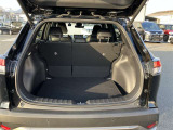 広々としたラゲージスペースを備えています。大きなものや長さのある荷物もしっかりと積み込めます。
