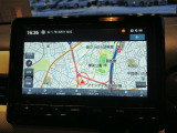 ■ナビはルート案内はもちろんですが、Bluetooth接続にも対応していますので、スマホの中の音楽を手軽に楽しむこともできます。