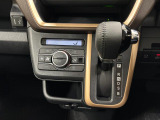 オートエアコンで操作も簡単です♪寒い冬も暑い夏でも車内快適!