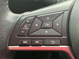 運転中も便利なステアリングスイッチ♪