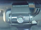 ◆【ドライブレコーダー】映像・音声などを記録する自動車用の装置です。もしもの事故の際の記録はもちろん、旅行の際の思い出としてドライブの映像を楽しむことができます。