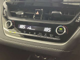 左右独立温度コントロールフルオートエアコンです。運転席、助手席それぞれで独立して温度設定ができます。冷え性の方が乗っても安心ですね♪