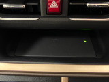 【ワイヤレス充電機能Qi】置くだけでスマホの充電をしてくれます!