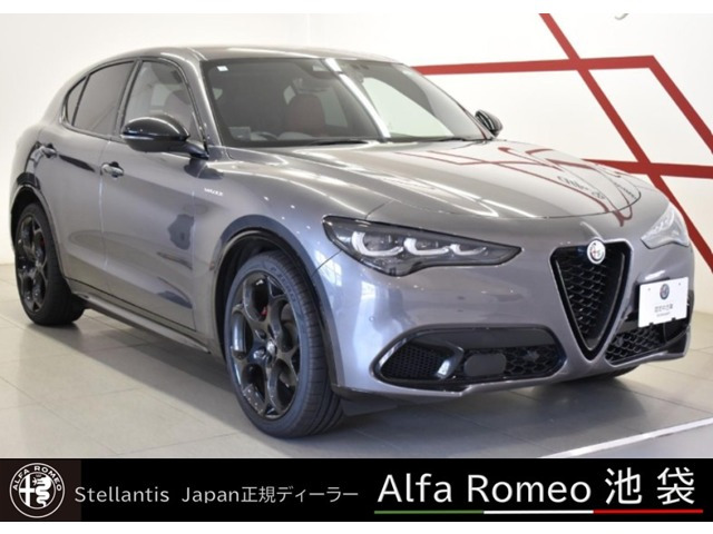 ステルヴィオ2.0 ターボ Q4 ヴェローチェ 4WD