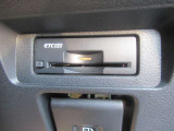ETC2.0付きです。料金所もノンストップ通過!ご納車したその日に高速でお出掛けができますね☆