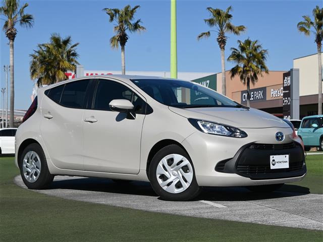 アクア 1.5 X 修復歴無し