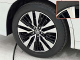 タイヤサイズは235/50R18!アルミホイール2本にキズあり。納車前の点検時にタイヤ交換させていただきます!
