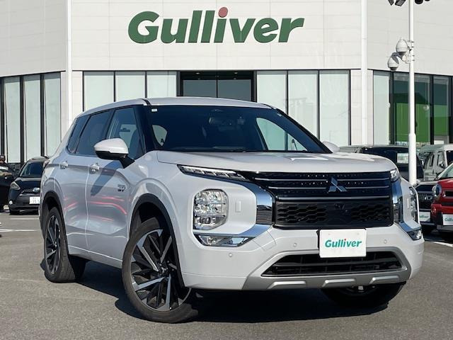 アウトランダー PHEV 2.4 P 4WD 本革シート