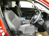 見通しのよいすっきりとした視界で、誰でも運転しやすいです。運転のしやすさは疲れにくさにも繋がりますよ♪