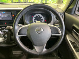 ステアリングも使用感が少なく、きれいな状態となっております♪