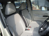 ルークスのフロントシートです。座り心地もバッチリです。