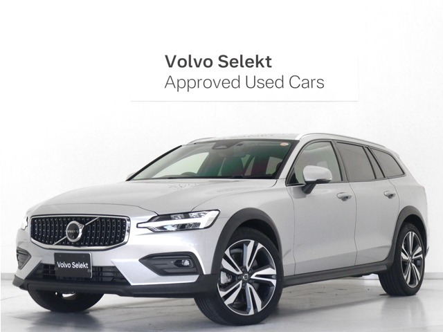 V60クロスカントリー アルティメット B5 AWD 4WD 