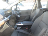 シートの状態も良く著しい汚れやヘタリは見受けられません。