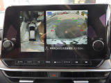 【アラウンドビューモニター】上から見下ろすような視点でスムース駐車をサポートしてくれるアラウンドビューモニター(^v^)