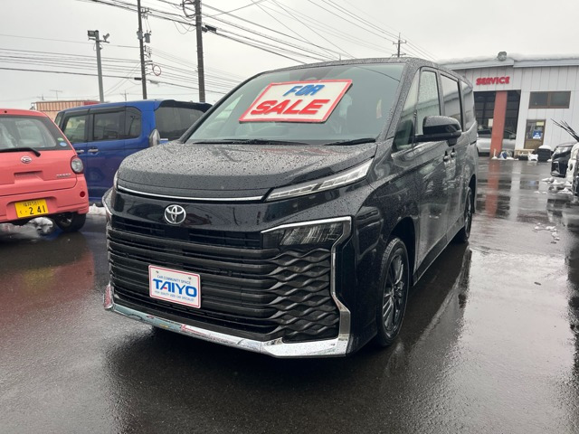 ヴォクシー1.8 ハイブリッド S-Z E-Four 4WD