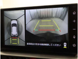 パノラマモニター付きで駐車もしやすいです!