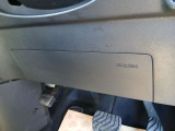 足元を守るニーエアバック☆