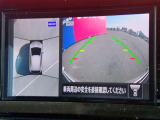 上からの視点で狭い駐車場への駐車などに役立つアラウンドビューモニターです♪